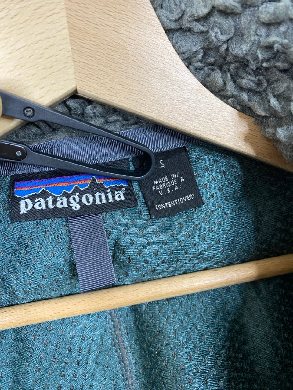 2001 Patagonia deep pile sherpa fleece