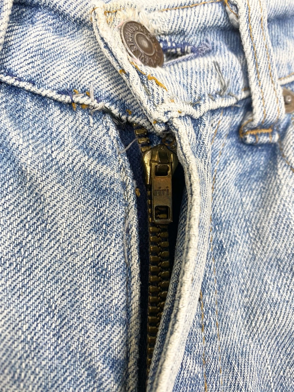 80s repair Levi's jeans (W26)