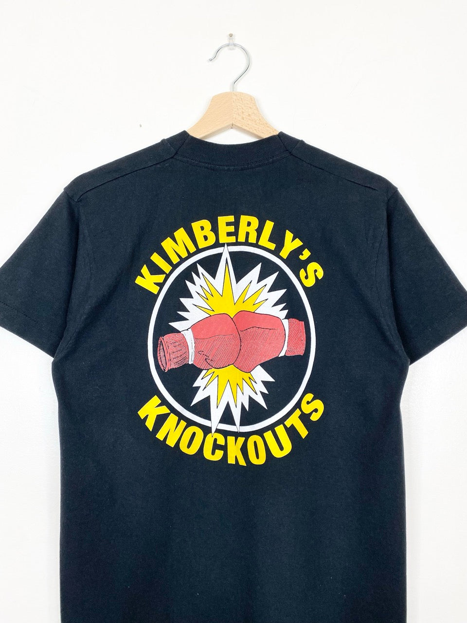 90s Kimberly's Knockouts t-shirt (S-M)