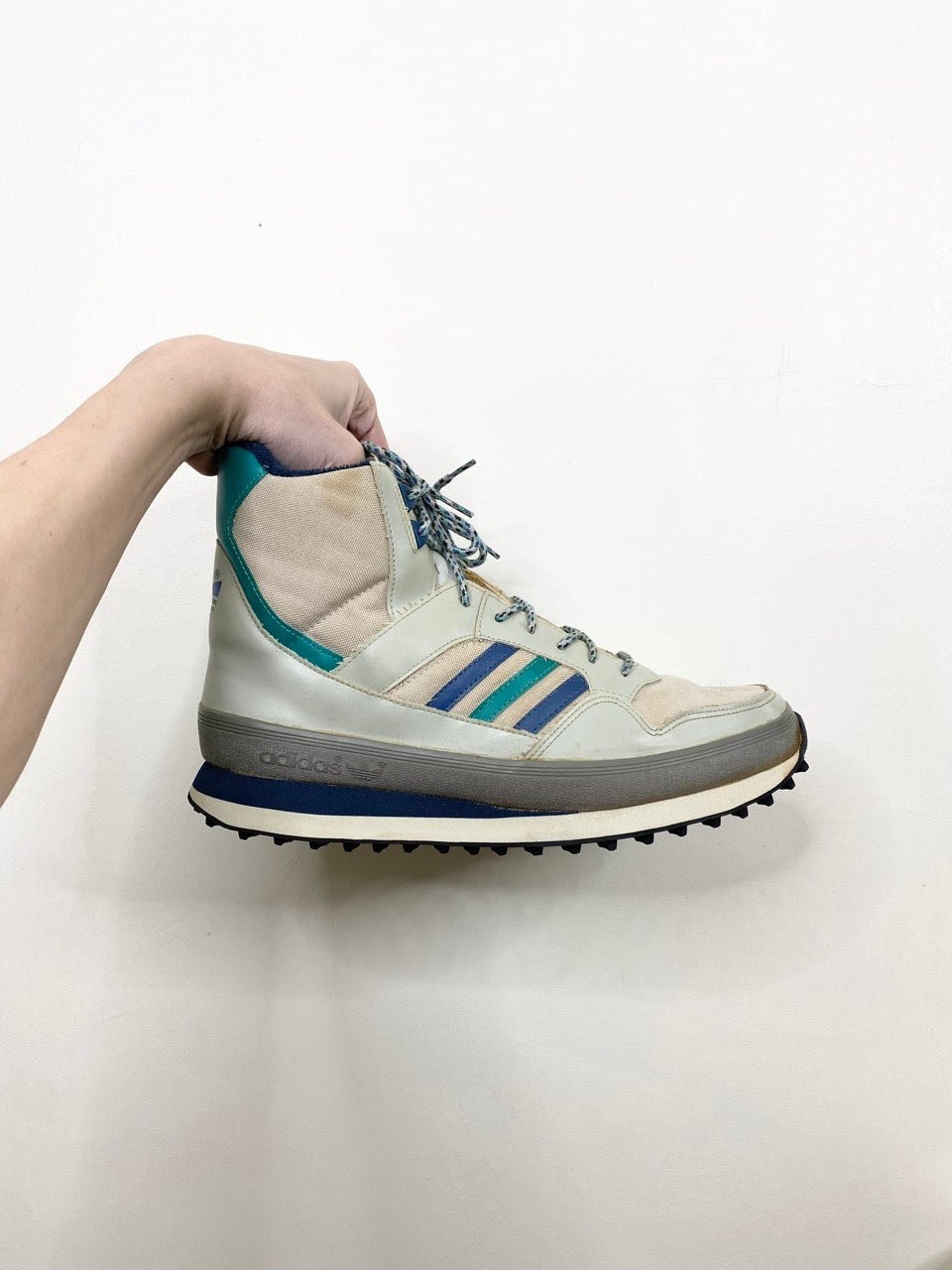 80s Adidas ALASKA II (46)