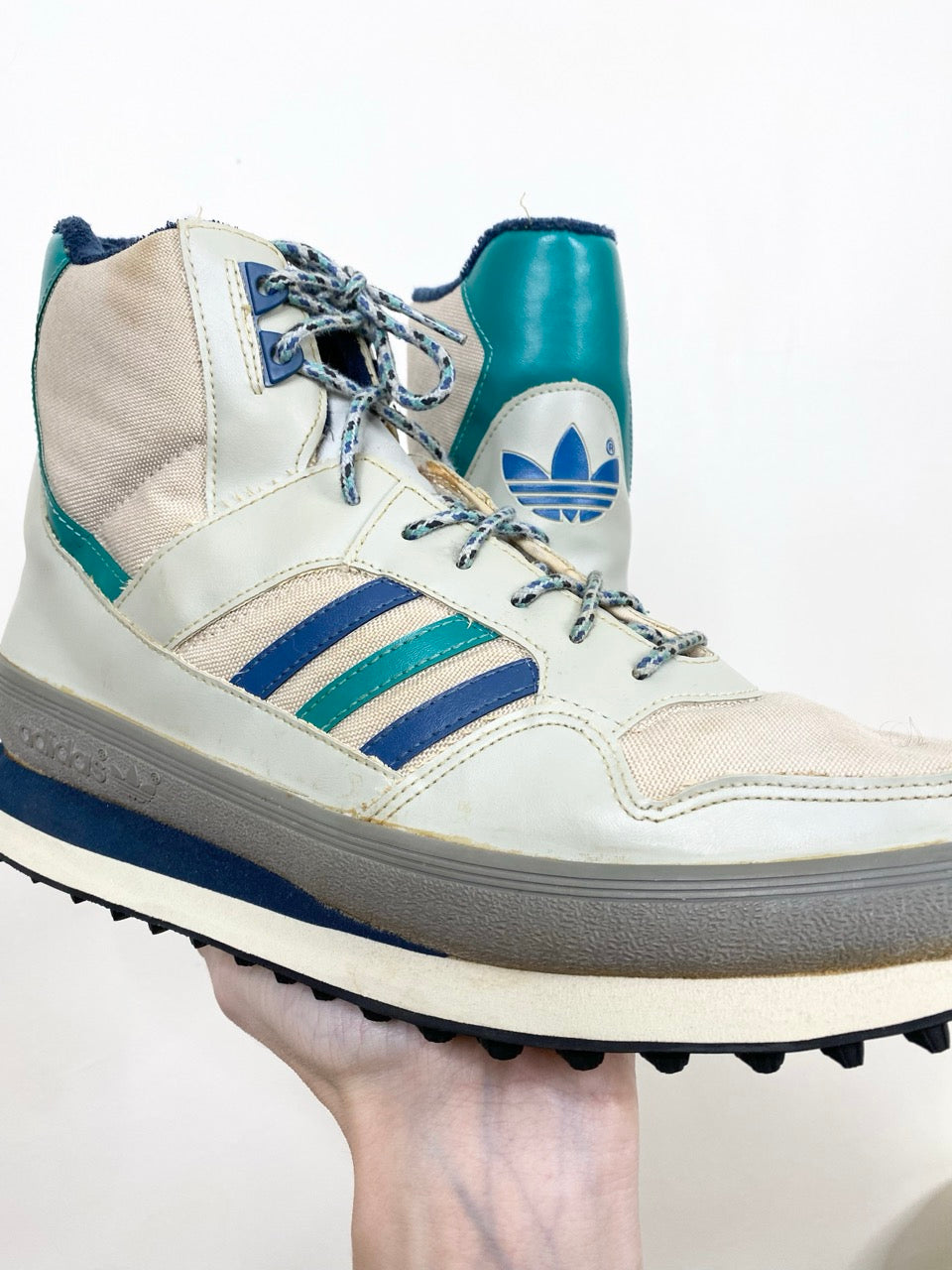 80s Adidas ALASKA II (46)